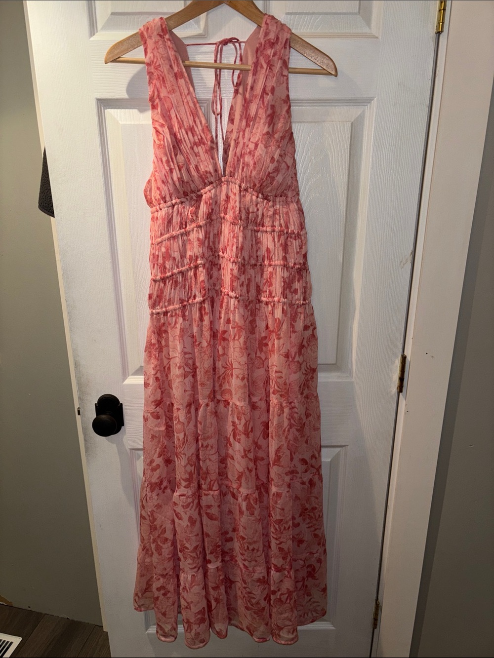 Abercrombie & Fitch Ruched Flowy Maxi Dress